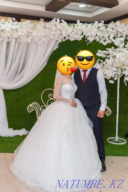 Selling wedding dress in perfect condition Balqash - photo 6