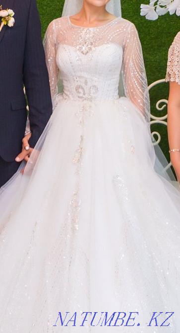 Selling wedding dress in perfect condition Balqash - photo 3