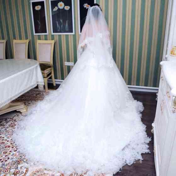 Срочно! Свадебное платье! эффект перьев Astana