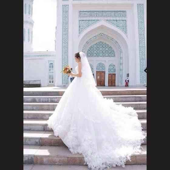 Срочно! Свадебное платье! эффект перьев Astana