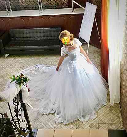 Продам свадебное платье Белоярка