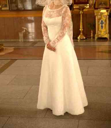 Свадебное платье 46 размер Алматы