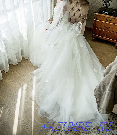 Selling my wedding dress! Astana - photo 4