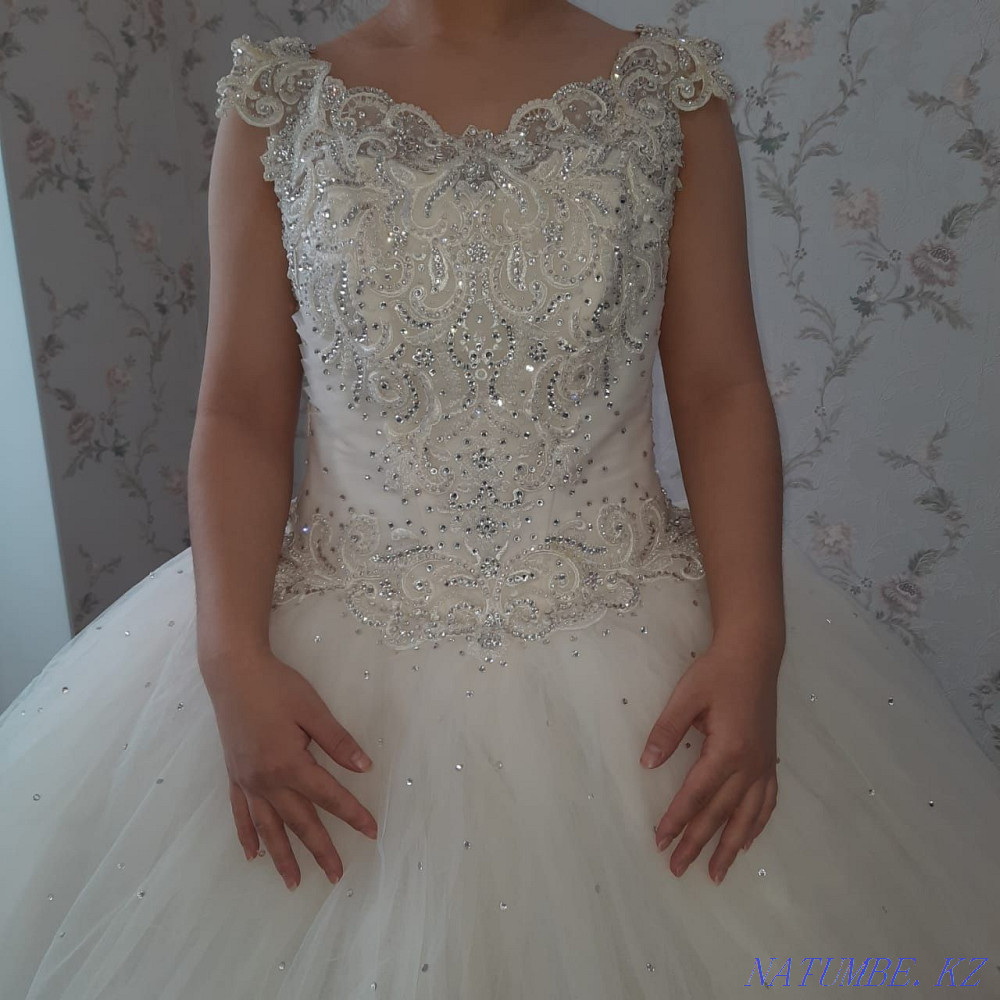 Свадебное платье Актобе - изображение 3