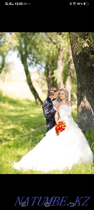 Sell designer wedding dress Ust-Kamenogorsk - photo 1