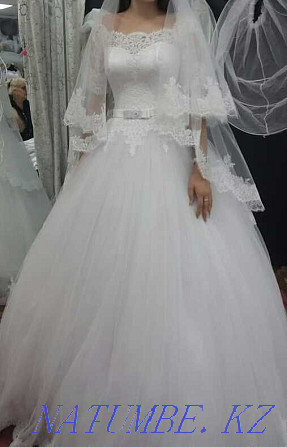 Продам свадебное платье Семей - изображение 3