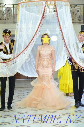 Вечернее шикарное платье Алматы - изображение 3