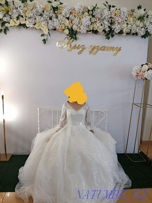 Продам свадебное платье,новое Аксай - изображение 2