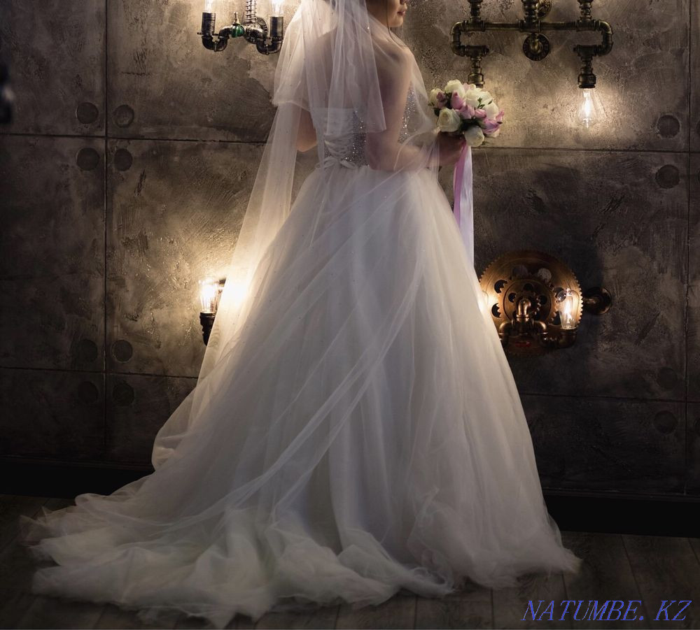 Шикарное Свадебное платье! Продам! Астана - изображение 2