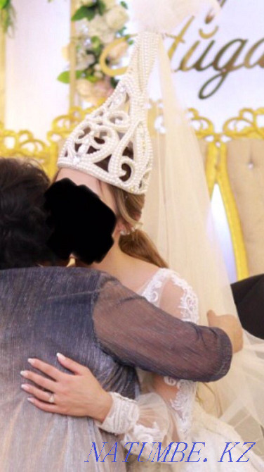 Прокат. Свадебное платье за 50.000 с саукеле, фатой, подьюбником Усть-Каменогорск - изображение 5