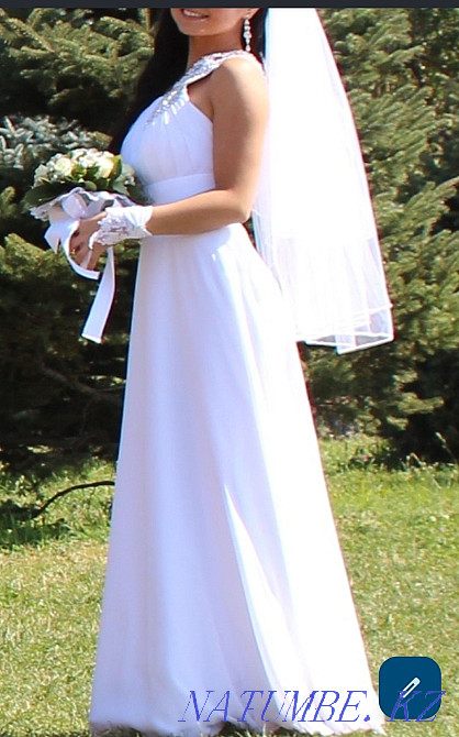 Sell wedding dress Almaty - photo 2