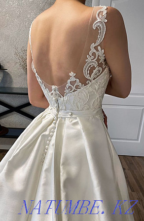 Свадебное дизайнерское платье с шлейфом Алматы - изображение 4