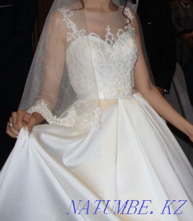 Свадебное дизайнерское платье с шлейфом Алматы - изображение 7