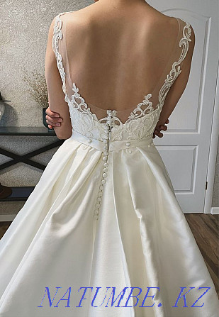Свадебное дизайнерское платье с шлейфом Алматы - изображение 3