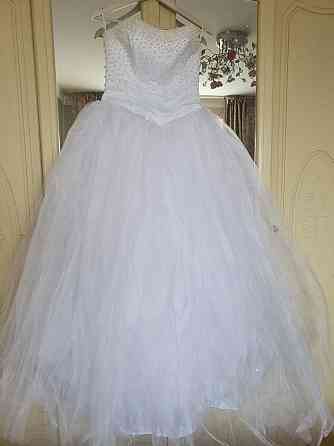 Свадебное платье 42-44  Өскемен