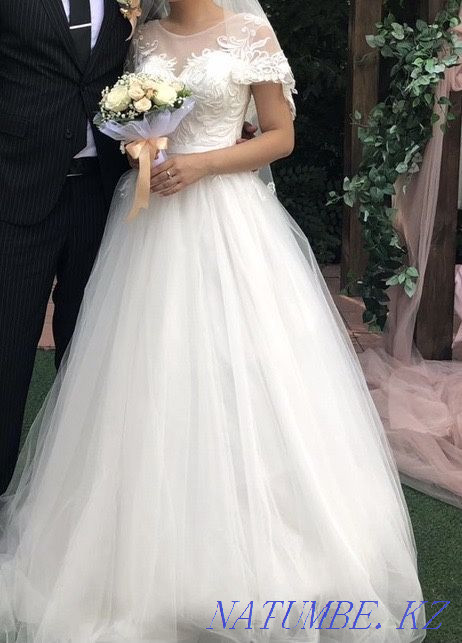 Light wedding dress Almaty - photo 1