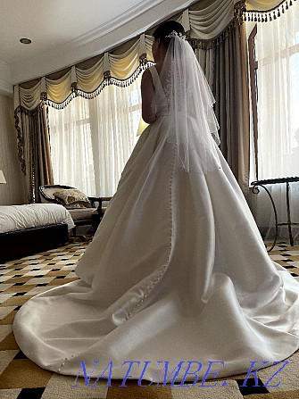 Sell wedding dress Ust-Kamenogorsk - photo 4