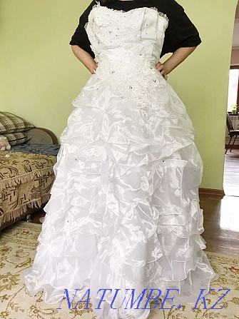 Продам свадебное платье! Алматы - изображение 1