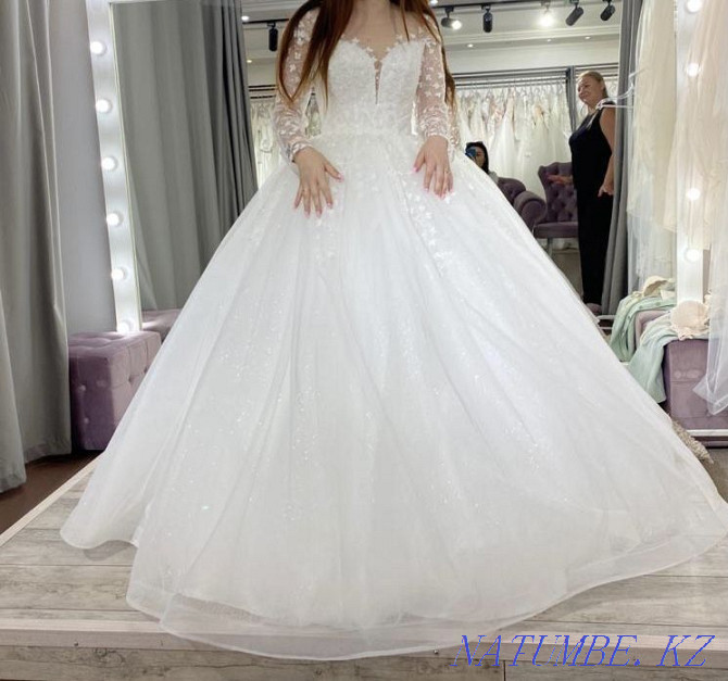 Wedding Dress Petropavlovsk - photo 3