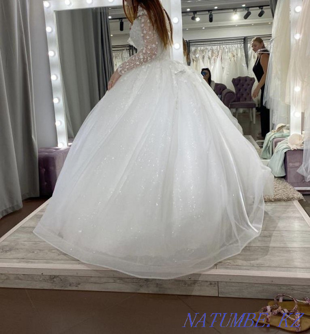 Свадебное платье Петропавловск - изображение 4