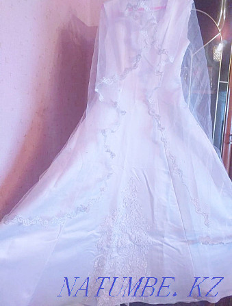 Продаётся белоснежное красивое свадебное платье Щучинск - изображение 2