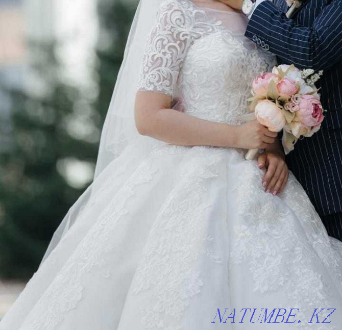 Продается свадебное платье Астана - изображение 3
