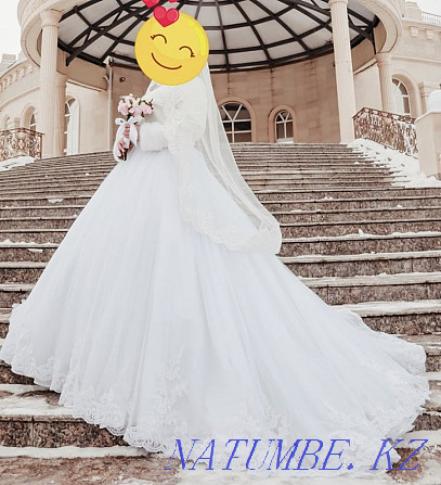 Срочно продам свадебное платье Астана - изображение 1