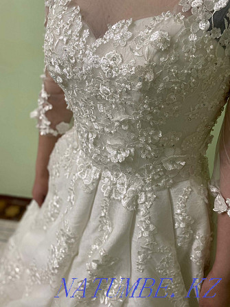Wedding dress, boo, worn once Kyzylorda - photo 3