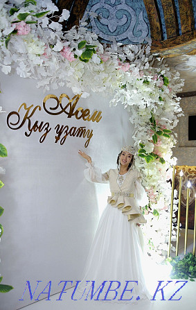 Эксклюзивное шикарное свадебное платье Аксай - изображение 2