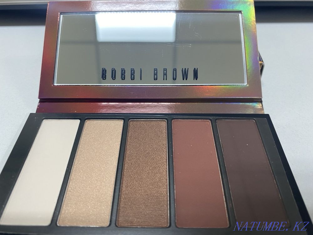 Browns оригинал. Опал цвет тени Bobbi. Bobbi Brown Eyeshadow Palette Rose nude. Тени Bobbi Brown Bronze и Golden Bronze отзывы. Тени Бобби Браун Golden Bronze отзывы.