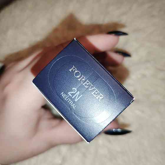 Продам матовый тональный крем Dior Skin Forever Matte  Алматы
