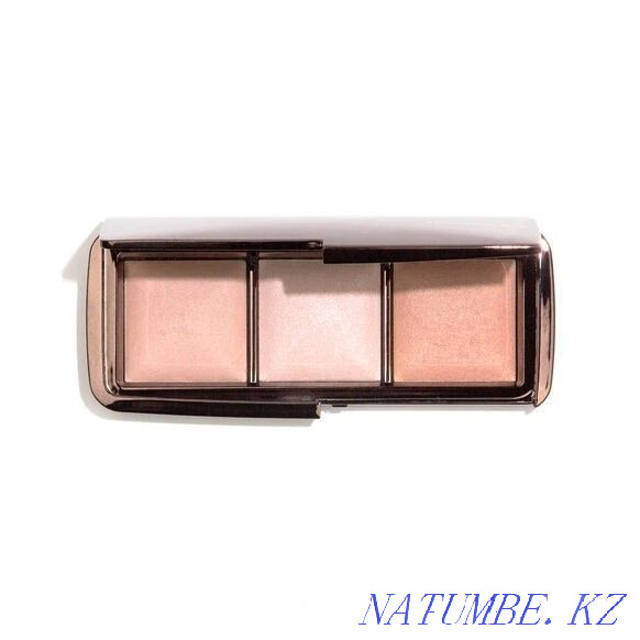 Hourglass Ambient Lighting Facial Palette Almaty - photo 2