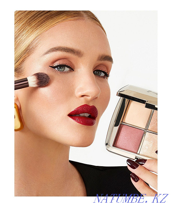 Hourglass Ambient Lighting Edit Mini - Sculpture Facial Palette Almaty - photo 2