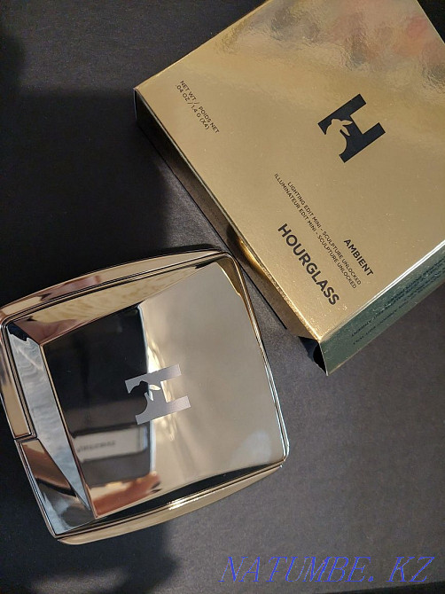 Hourglass Ambient Lighting Edit Mini - Sculpture Facial Palette Almaty - photo 4