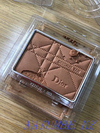 Lipstick glitter bronzer eye shadow Christian Dior Almaty - photo 3