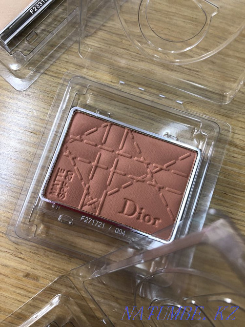 Lipstick glitter bronzer eye shadow Christian Dior Almaty - photo 1