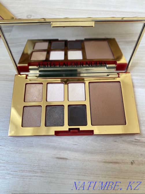 Estee Lauder shadows Большой чаган - photo 1