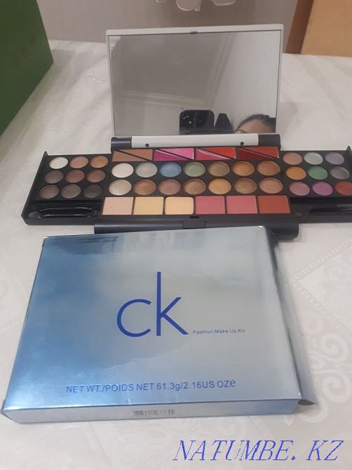 Тени, помада, пудра, 3 в 1 Астана - изображение 4