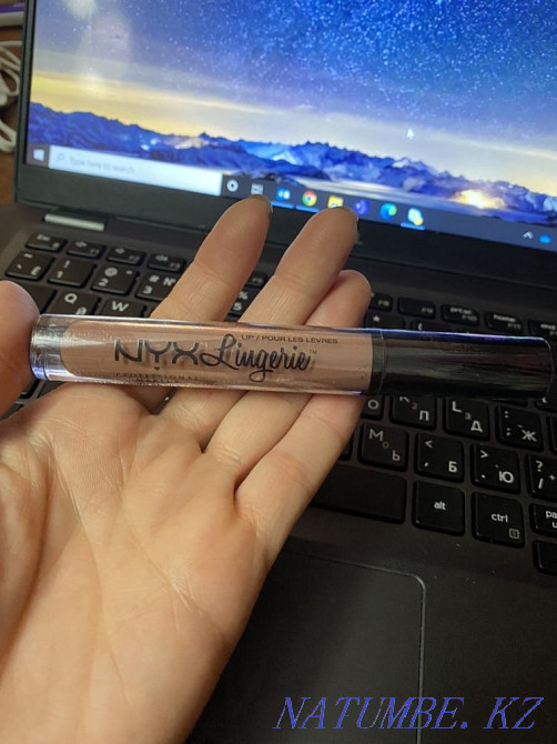 Новая жидкая помада Nyx Lingerie lipli 18 Алматы - изображение 1