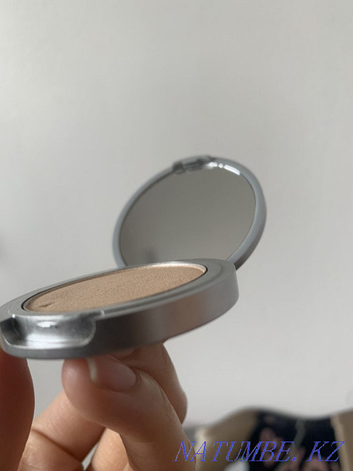 highlighter mary lou cosmetics Semey - photo 2