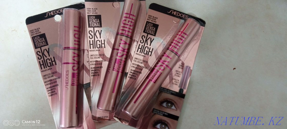 Black mascara  - photo 2