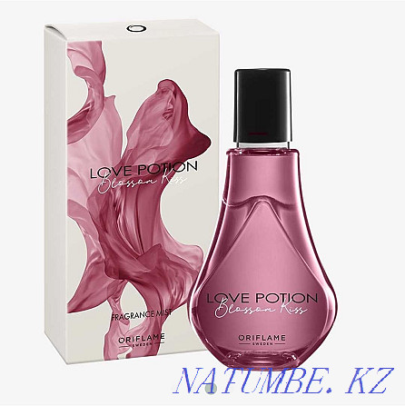 Спрей атри бадан Love Potion Blossom Kiss Oriflame Костанай - photo 1