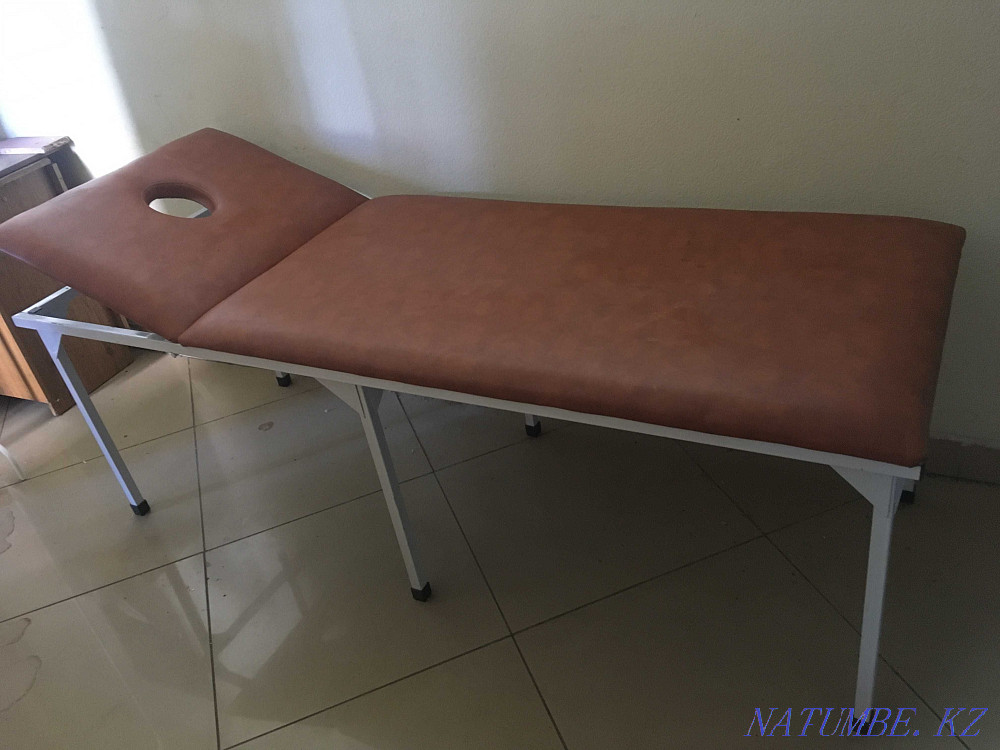 Продам мягкую кушетку, с окошком для лица. Караганда - изображение 1