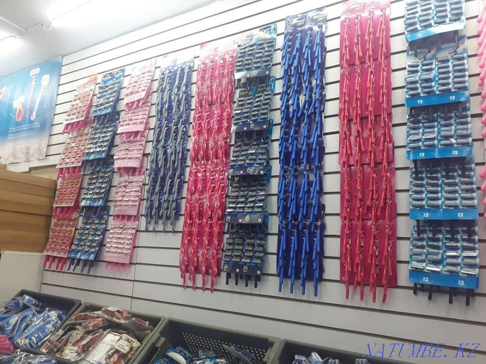 Razor, disposable machine, Gillette! Almaty - photo 1