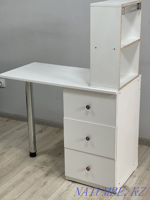 Продается маникюрный стол Караганда - изображение 1