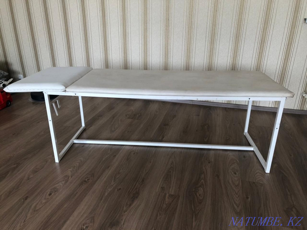 Urgent sale couch Oral - photo 1