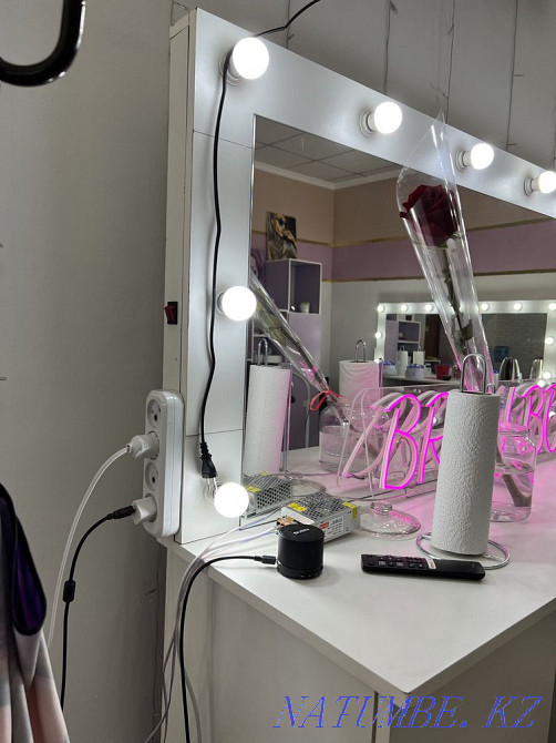 Визажное зеркало. Стол с зеркалом. Визажный стол Семей - изображение 4