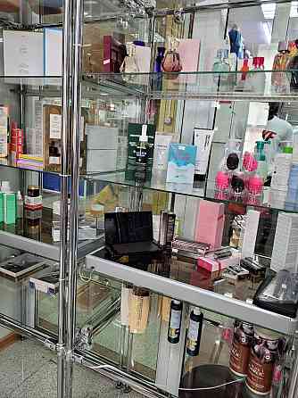 Продам витрины и косметика корейский Ust-Kamenogorsk