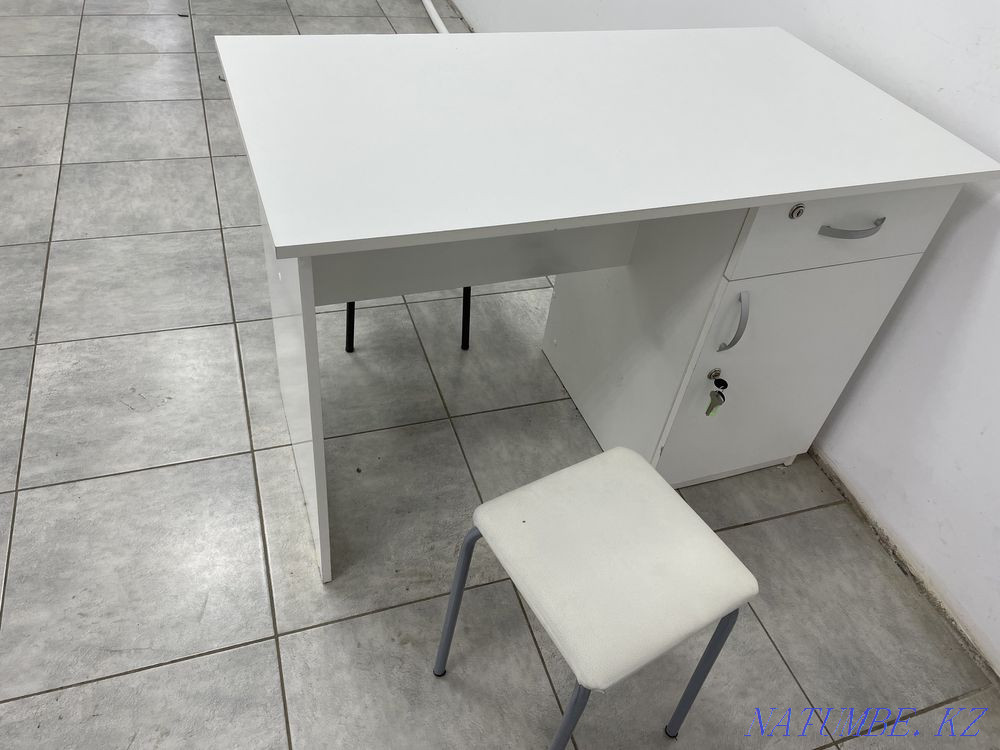 Продам для nail мастера Мичуринское - изображение 1