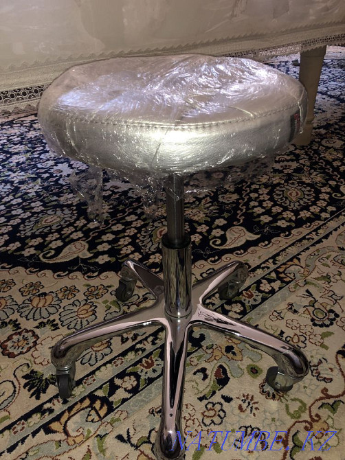 регулировачный стульчик Шымкент - изображение 2